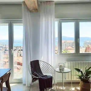 Céntrico Piso Reformado Con Vistas A La Bahía Apartamento